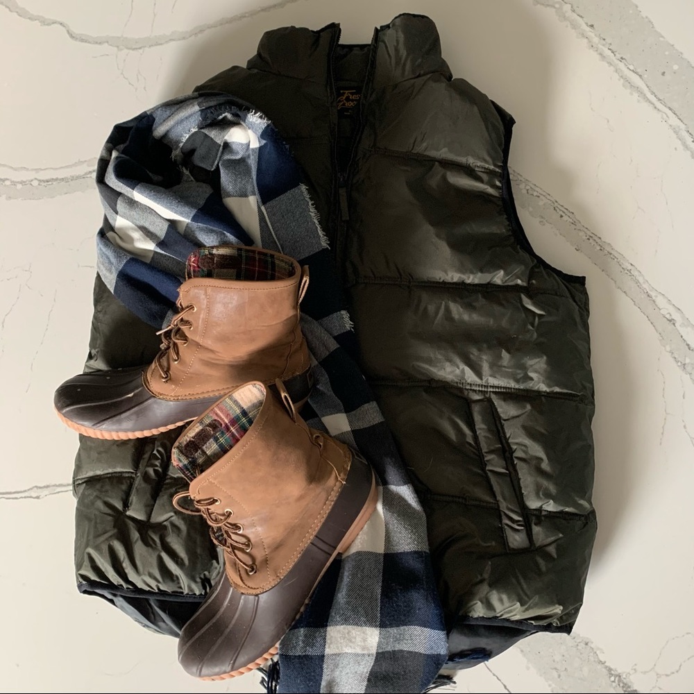 Fresh Groove Green Puffy Vest M